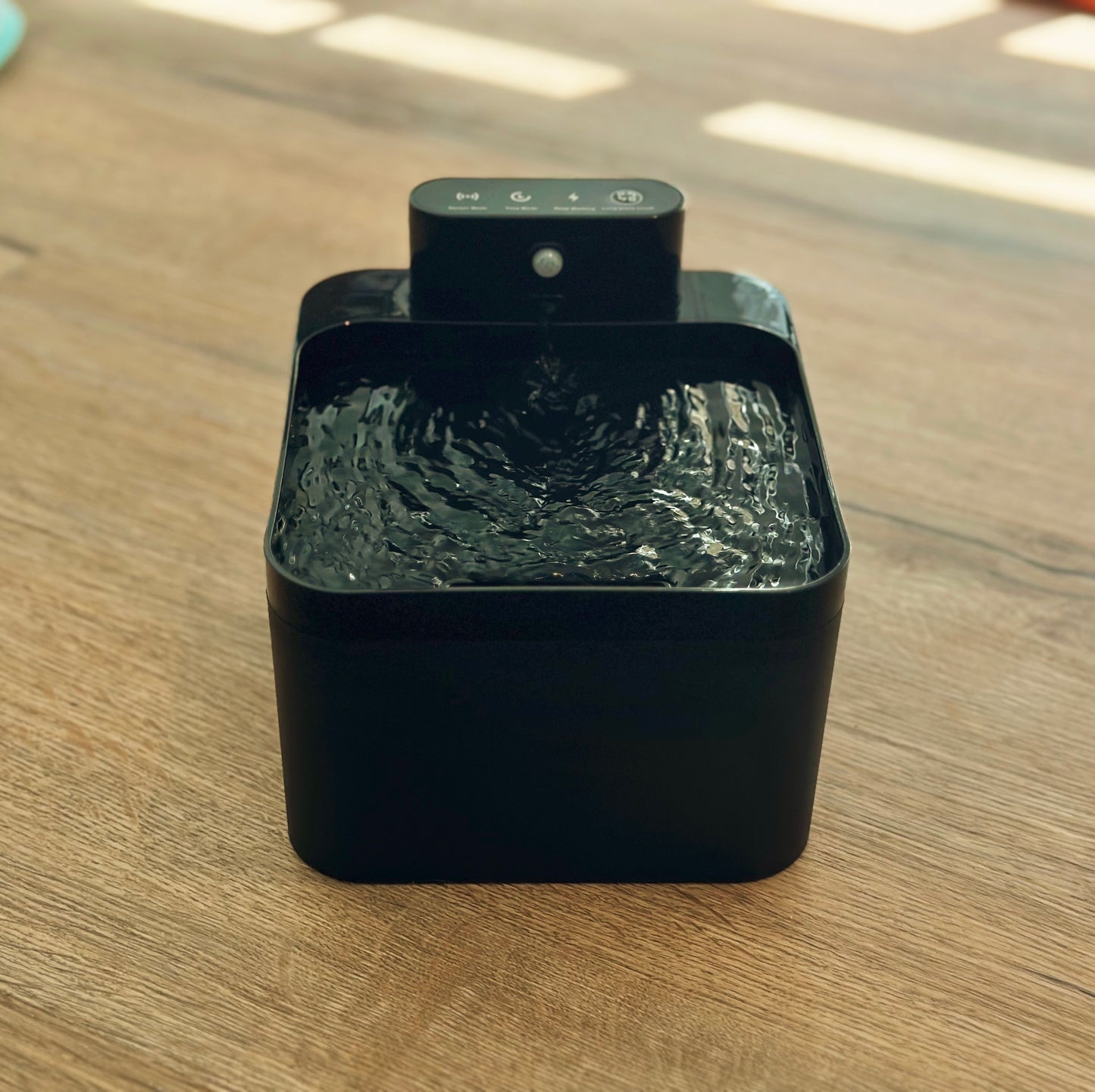 PurePet™ Oasis - Wireless Motion Sensing Water Fountain